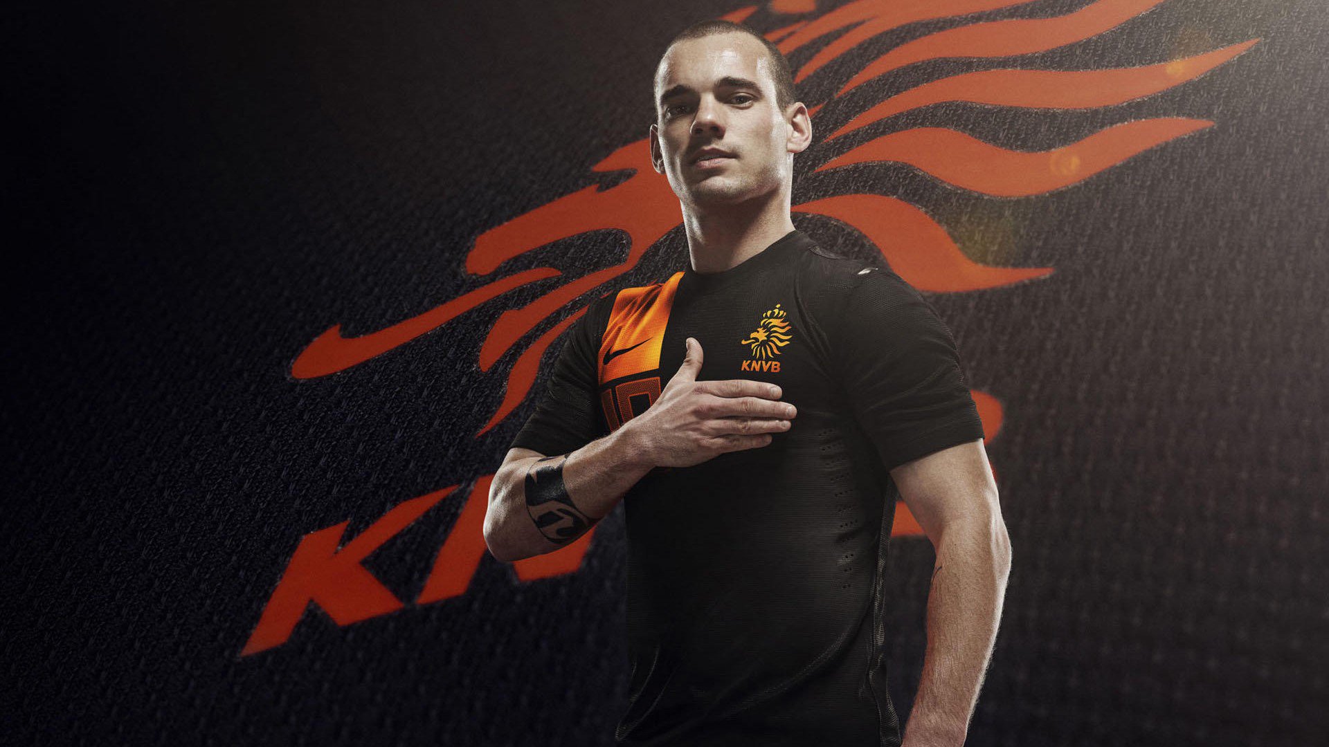 乐鱼体育在线-多特高层不断给小贝林降压；科瓦奇已在考虑踢曼城让他首发，多特出品的球员