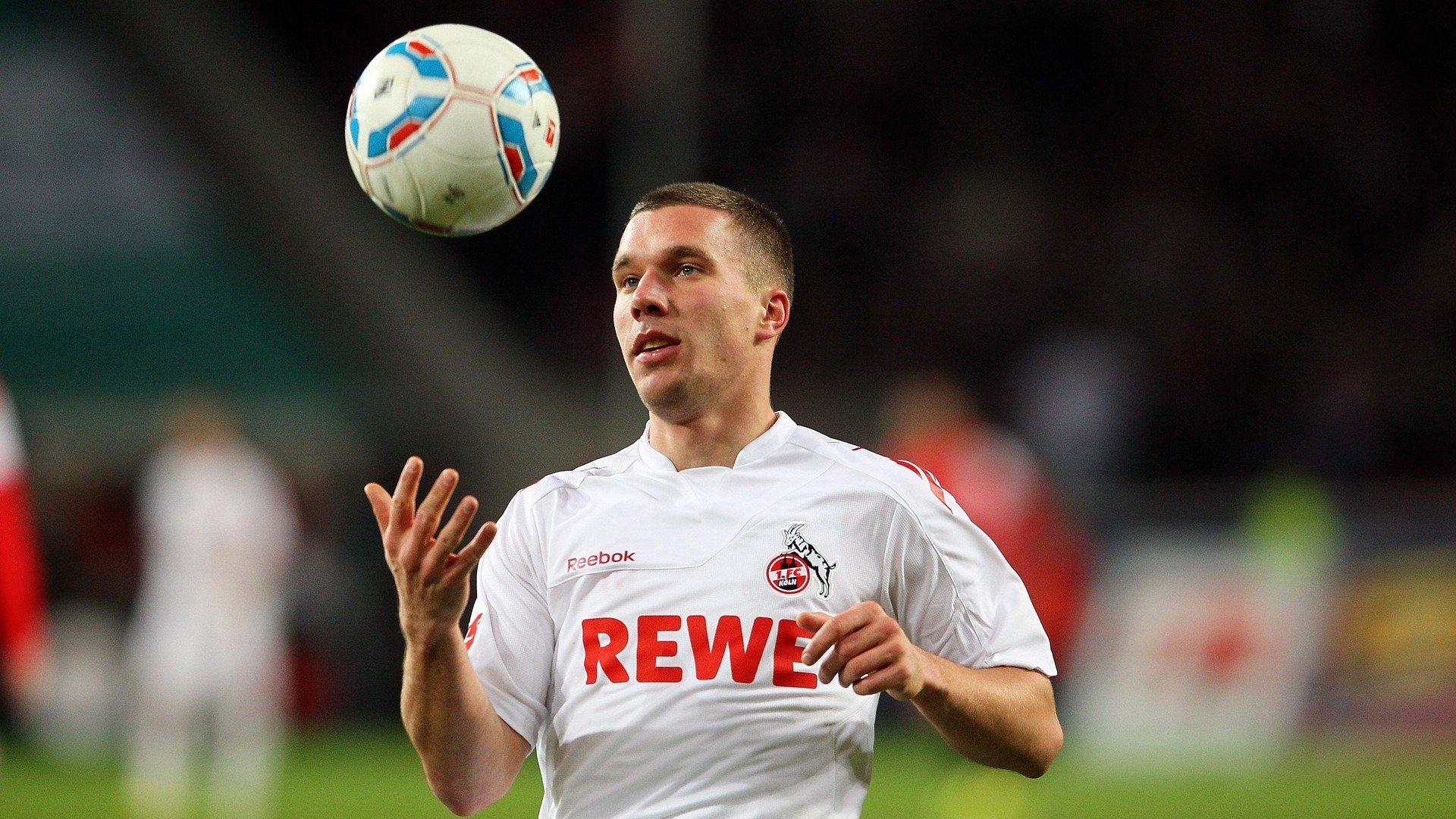 德国冠军赛！奥运亚军0-4惨败，伊藤美诚剃光头，张本美和爆发，德国奥运选手